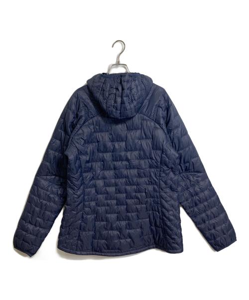 Patagonia（パタゴニア）Patagonia (パタゴニア) micro puff hoodie マイクロパフフーディ ウィメンズ　中綿ジャケット ネイビー サイズ:L 未使用品の古着・服飾アイテム
