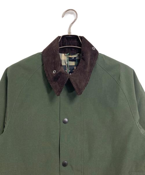Barbour（バブアー）Barbour (バブアー) BEAUFORT ビューフォート コーデュロイ切り替え  2レイヤーブルゾン ジャケット オリーブ 024 セージグリーン サイズ:36 未使用品の古着・服飾アイテム