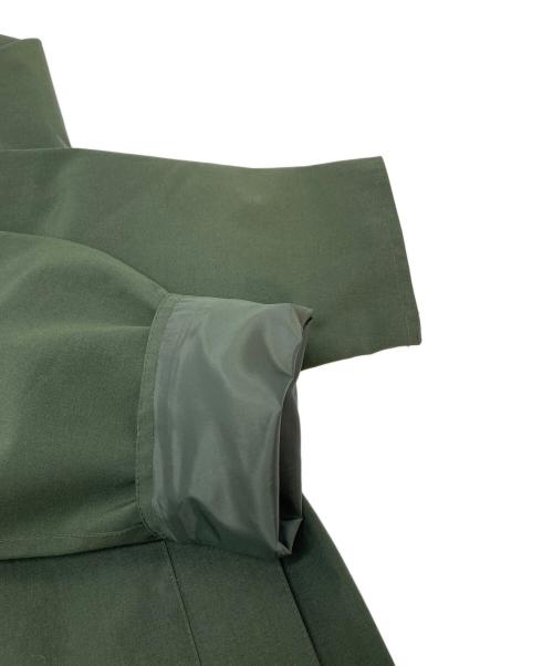 Barbour（バブアー）Barbour (バブアー) BEAUFORT ビューフォート コーデュロイ切り替え  2レイヤーブルゾン ジャケット オリーブ 024 セージグリーン サイズ:36 未使用品の古着・服飾アイテム
