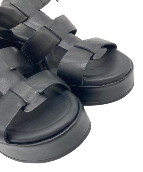 CLARKS（クラークス）CLARKS (クラークス) コンフォートグルカサンダル ブラック サイズ:UK 4.5の古着・服飾アイテム