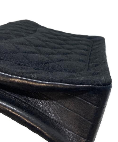 CHANEL（シャネル）CHANEL (シャネル) ヴィンテージ マトラッセ25 Wチェーン キルティングバッグ　キャンバス×レザー　チェーンショルダーバッグ ブラック サイズ:25の古着・服飾アイテム