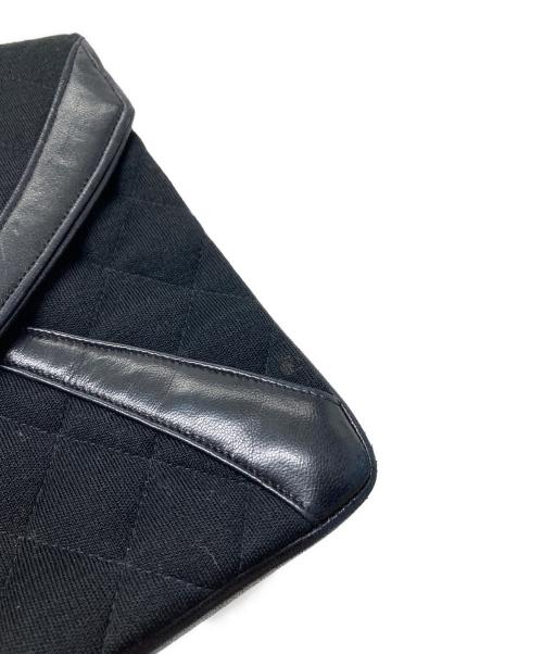 CHANEL（シャネル）CHANEL (シャネル) ヴィンテージ マトラッセ25 Wチェーン キルティングバッグ　キャンバス×レザー　チェーンショルダーバッグ ブラック サイズ:25の古着・服飾アイテム