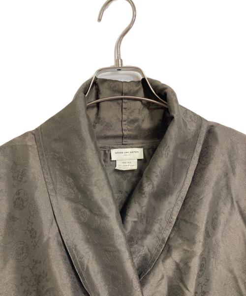 DRIES VAN NOTEN（ドリスヴァンノッテン）DRIES VAN NOTEN (ドリスヴァンノッテン) 【古着】カシュクールカットオフシルクジャケット　アウター　ライトアウター　デザイントップス　ブラウス　90年代 ライカ期 グリーン サイズ:36の古着・服飾アイテム