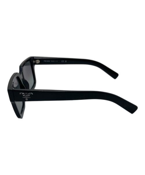 PRADA（プラダ）PRADA (プラダ) Square Sunglasses スクエアサングラス ブラック サイズ:54□19の古着・服飾アイテム