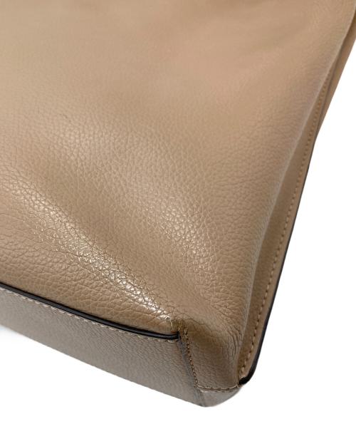 COACH（コーチ）COACH (コーチ) モリーバケットバッグ　レザーバッグ ベージュ サイズ:実寸参照の古着・服飾アイテム