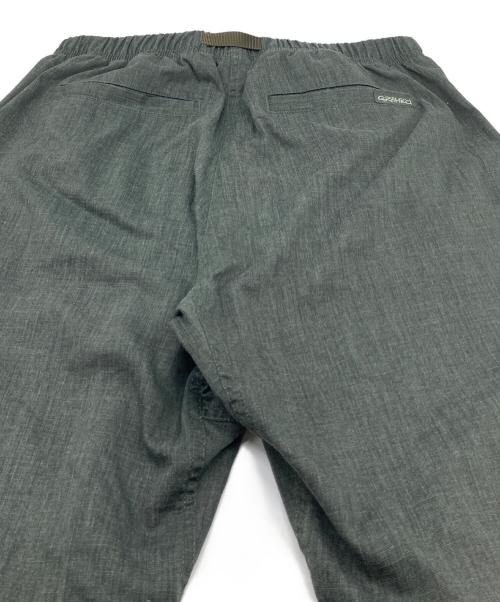 GRAMICCI（グラミチ）GRAMICCI (グラミチ) green label relaxing (グリーンレーベルリラクシング) 別注 ドライストレッチテーパードパンツ オリーブ サイズ:Mの古着・服飾アイテム