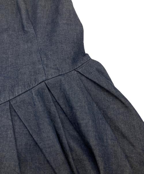 RED VALENTINO（レッドヴァレンティノ）RED VALENTINO (レッドヴァレンティノ) ノースリーブ デニムワンピース インディゴ サイズ:42の古着・服飾アイテム