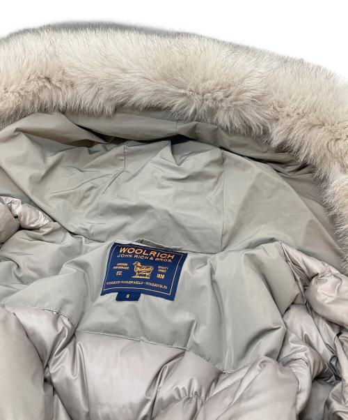 WOOLRICH（ウールリッチ）WOOLRICH (ウールリッチ) ダウンコート　ロングコート　ファー付きコート ライトグレー サイズ:Sの古着・服飾アイテム