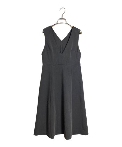 UNTITLED（アンタイトル）UNTITLED (アンタイトル) Vネックジャンパースカート　ワンピース　日本製 グレー サイズ:1の古着・服飾アイテム
