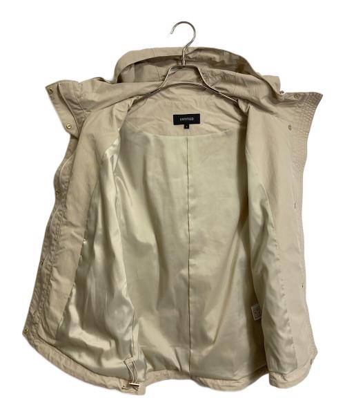 UNTITLED（アンタイトル）UNTITLED (アンタイトル) オーバーマウンテンパーカ　ナイロンパーカー　アウター　ライトアウター ベージュの古着・服飾アイテム