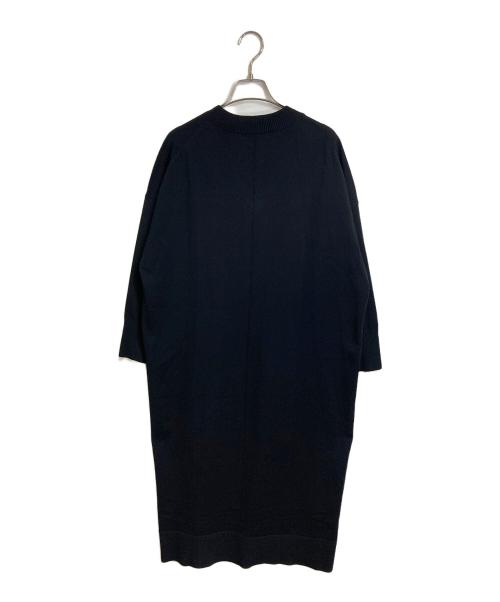 UNFILO（アンフィーロ）UNFILO (アンフィーロ) マイビューティニット Ｖネックワンピース ブラック サイズ:Lの古着・服飾アイテム