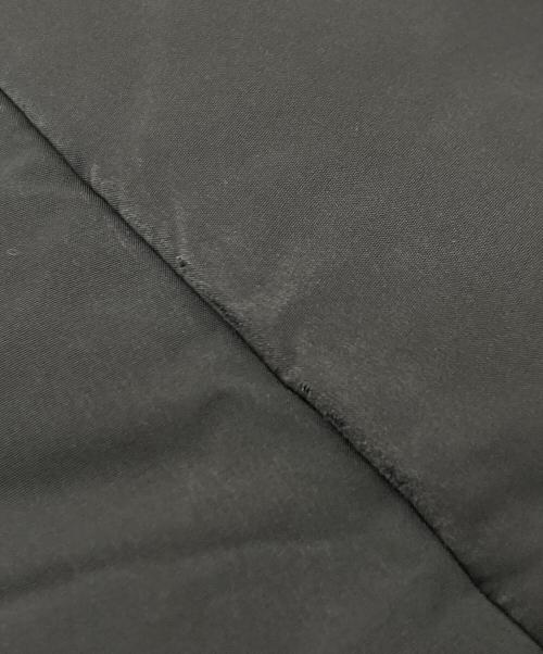 Eddie Bauer（エディーバウアー）Eddie Bauer (エディーバウアー) プレミアムグースダウンダウンジャケット ブラック×イエロー サイズ:Mの古着・服飾アイテム