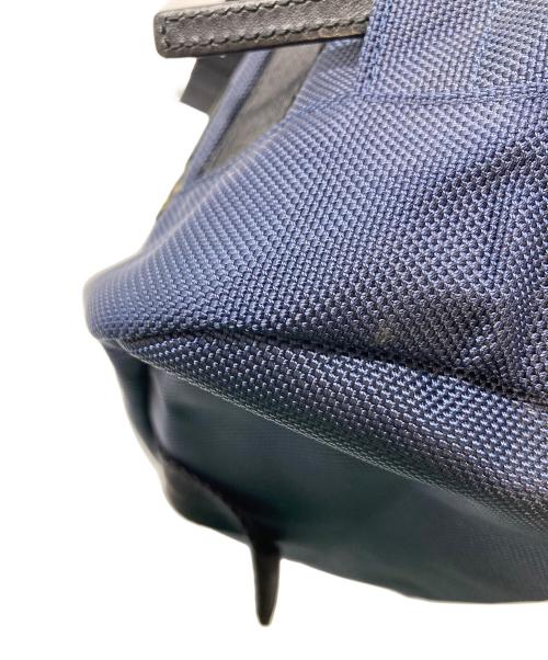 Paul Smith JEANS（ポールスミス ジーンズ）Paul Smith JEANS (ポールスミス ジーンズ) CORDURA NYLON DAYPACK  コーデュラ　ナイロン　デイパック  リュック　通勤　通学 ネイビー サイズ:実寸参照の古着・服飾アイテム