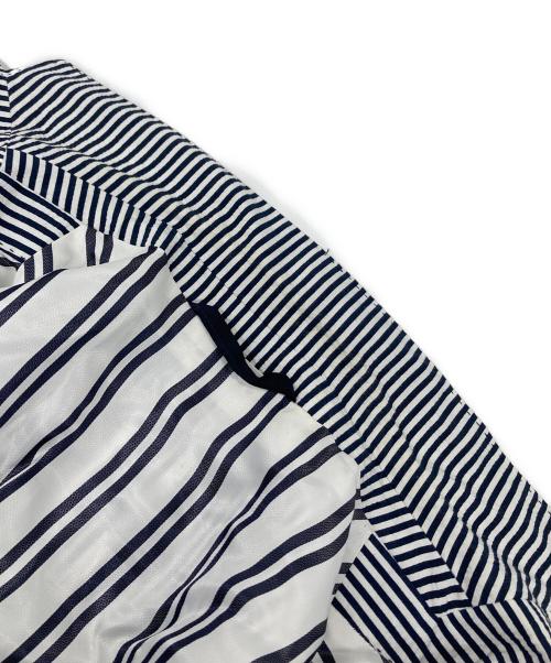 HUGO BOSS（ヒューゴ ボス）HUGO BOSS (ヒューゴ ボス) テーラードジャケット ホワイト×ネイビー サイズ:46の古着・服飾アイテム