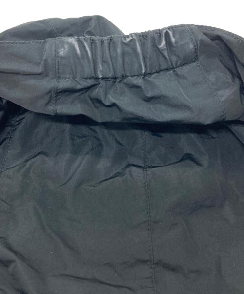 MONCLER（モンクレール）MONCLER (モンクレール) ROMBOU ロンボウ ワッペンロゴ フーデッド ジップアップ　アウター　ライトアウター ブラック サイズ:1の古着・服飾アイテム