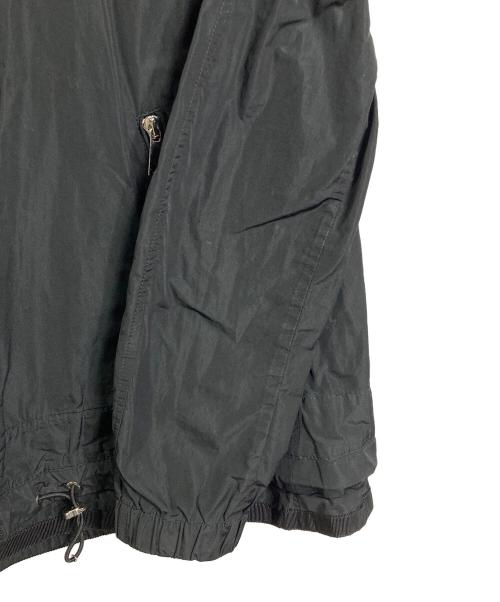 MONCLER（モンクレール）MONCLER (モンクレール) ROMBOU ロンボウ ワッペンロゴ フーデッド ジップアップ　アウター　ライトアウター ブラック サイズ:1の古着・服飾アイテム