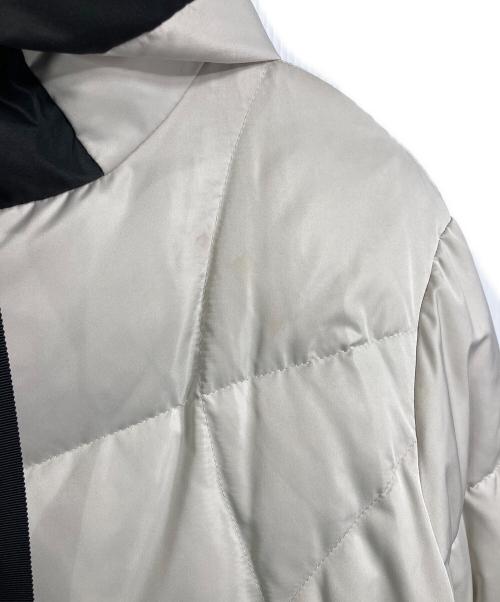 vivapresto（ビバプレスト）vivapresto (ビバプレスト) ダウンジャケット　アウター ホワイト×ブラック サイズ:Mの古着・服飾アイテム