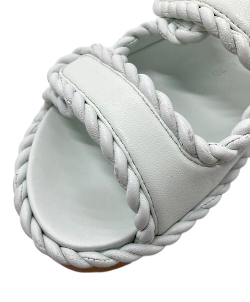 BOTTEGA VENETA（ボッテガベネタ）BOTTEGA VENETA (ボッテガベネタ) ジャック フラット サンダル　フラットサンダル　イタリア製 グリーン サイズ:38の古着・服飾アイテム