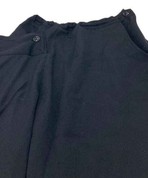 Y's（ワイズ）Y's (ワイズ) シワギャバステッチデザインスカート　アシンメトリー　 ブラック サイズ:2の古着・服飾アイテム