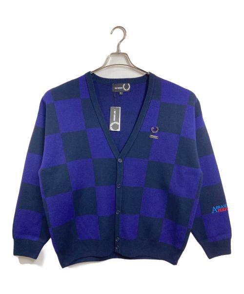 FRED PERRY（フレッドペリー）FRED PERRY (フレッドペリー) RAF SIMONS (ラフシモンズ) チェッカーボードカーディガン RS CHECKERBOARD CARDIGAN パープル×ネイビー サイズ: S 未使用品の古着・服飾アイテム