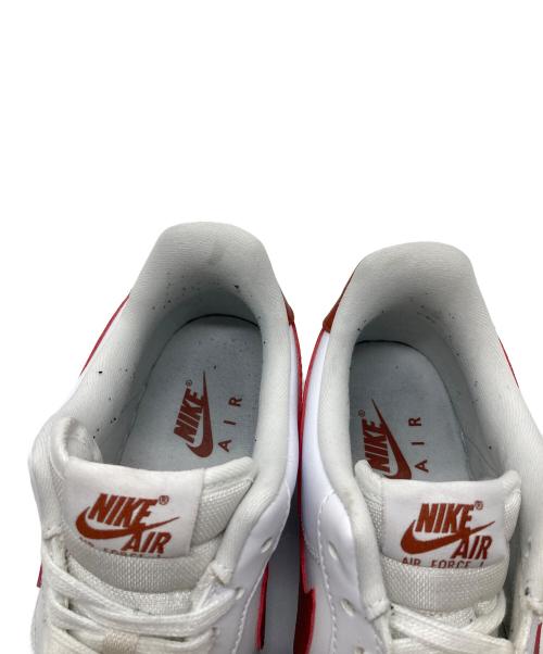 NIKE（ナイキ）NIKE (ナイキ) WMNS AIR FORCE 1 07  ホワイト×レッド サイズ:US10.5の古着・服飾アイテム