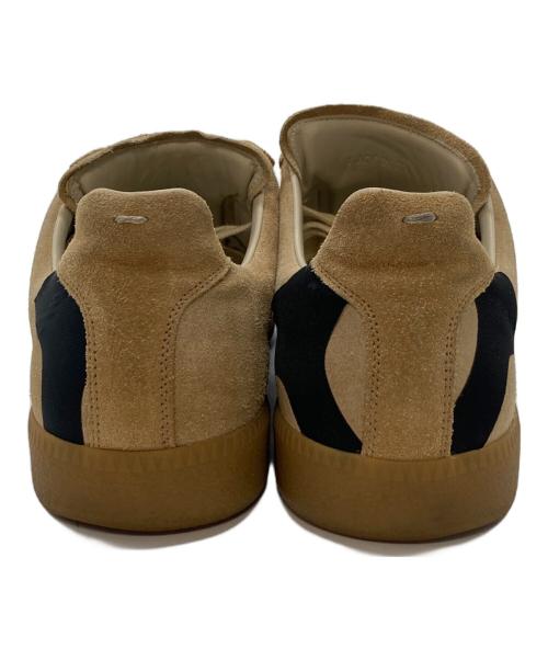 Maison Margiela（メゾンマルジェラ）Maison Margiela (メゾンマルジェラ) REPLICA ジャーマントレーナー　イタリア製 ベージュ×ブラック サイズ:41の古着・服飾アイテム