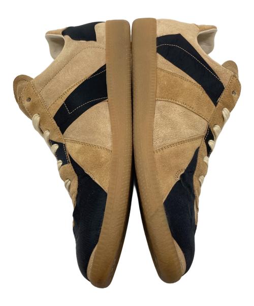 Maison Margiela（メゾンマルジェラ）Maison Margiela (メゾンマルジェラ) REPLICA ジャーマントレーナー　イタリア製 ベージュ×ブラック サイズ:41の古着・服飾アイテム