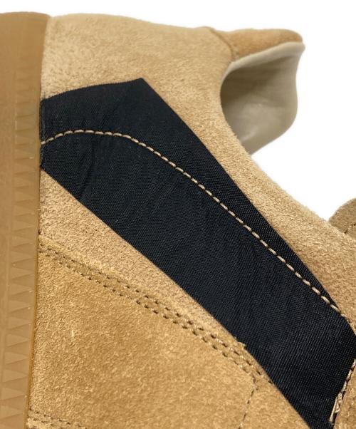 Maison Margiela（メゾンマルジェラ）Maison Margiela (メゾンマルジェラ) REPLICA ジャーマントレーナー　イタリア製 ベージュ×ブラック サイズ:41の古着・服飾アイテム