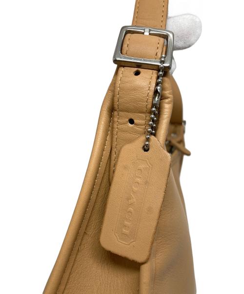 COACH（コーチ）COACH (コーチ) ワンショルダーバッグ　レザーバッグ ベージュ サイズ:実寸参照の古着・服飾アイテム