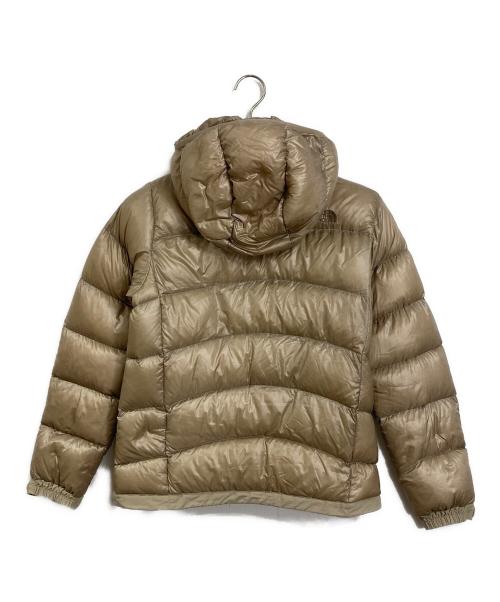 THE NORTH FACE（ザ ノース フェイス）THE NORTH FACE (ザ ノース フェイス) アコンカグア フーディ ダウンジャッケット ベージュ サイズ:Mの古着・服飾アイテム