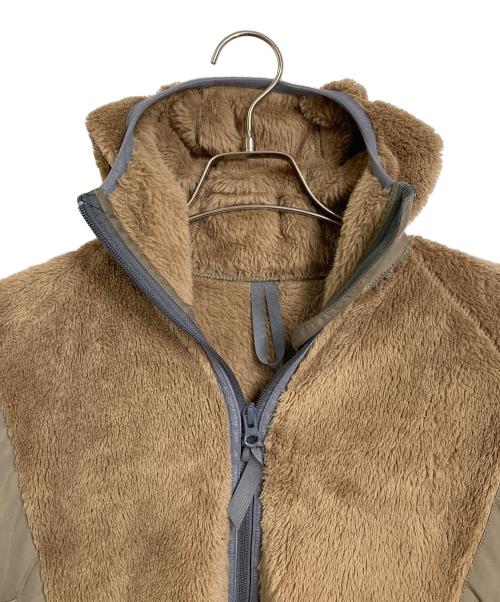 and wander（アンドワンダー）and wander (アンドワンダー) 19AW  high loft fleece hoodie フリースジャケット　アウター　ライトアウター　スポーツ　アウトドア　日本製 ベージュ サイズ:4の古着・服飾アイテム