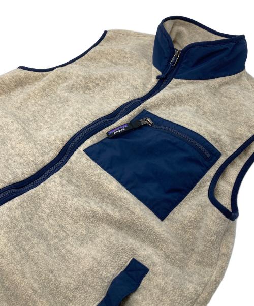 Patagonia（パタゴニア）Patagonia (パタゴニア) Synchilla Vest シンチラベスト フリースベスト　SP23 ベージュ×ネイビー サイズ:Mの古着・服飾アイテム
