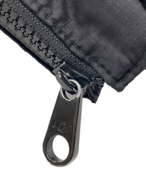 UGG（アグ）UGG (アグ) 中綿ナイロントートバッグ　ナイロンバッグ　トートバッグ ブラック サイズ:実寸参照の古着・服飾アイテム