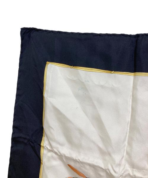 Christian Dior（クリスチャン ディオール）Christian Dior (クリスチャン ディオール) フラワー柄大判スカーフ　シルクスカーフ ホワイト×ブラック サイズ:実寸参照　の古着・服飾アイテム