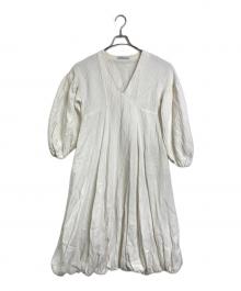 ETRE TOKYO（エトレトウキョウ）の古着「バルーンスリーブフレアワンピース　ロングワンピース」｜ホワイト