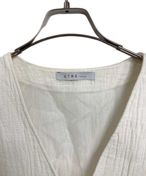 ETRE TOKYO（エトレトウキョウ）ETRE TOKYO (エトレトウキョウ) バルーンスリーブフレアワンピース　ロングワンピース ホワイト サイズ:実寸参照の古着・服飾アイテム