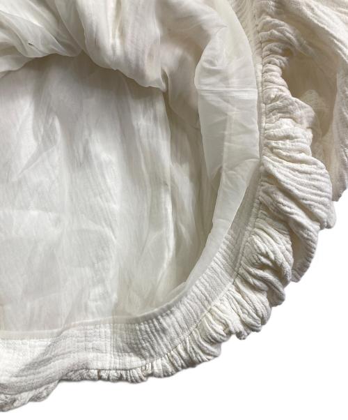 ETRE TOKYO（エトレトウキョウ）ETRE TOKYO (エトレトウキョウ) バルーンスリーブフレアワンピース　ロングワンピース ホワイト サイズ:実寸参照の古着・服飾アイテム