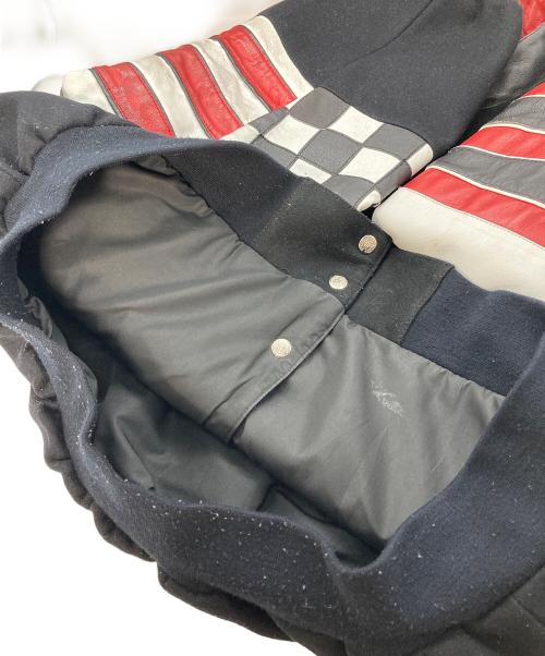 CHASE AUTHENTICS by JH Design Group（チェイス・オーセンティックス・バイ・ジェーエイチ・デザイン・グループ）CHASE AUTHENTICS by JH Design Group 【古着】レザー切替レーシングジャケット スタジャン　アウター　リバーシブル レッド×ブラック サイズ:2XLの古着・服飾アイテム