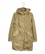 MONCLERモンクレール）の古着「ARGELIA ワッペン付コート　並行品」｜ベージュ