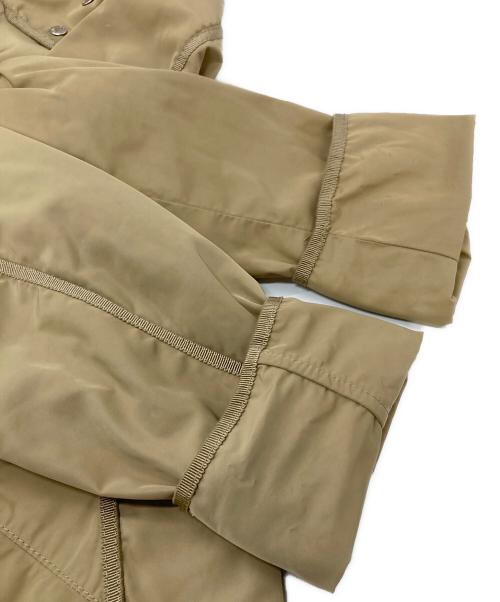 MONCLER（モンクレール）MONCLER (モンクレール) ARGELIA ワッペン付コート　並行品 ベージュ サイズ:1の古着・服飾アイテム
