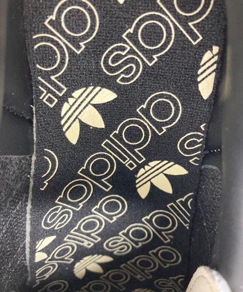 adidas（アディダス）adidas (アディダス) SAMBA OG サンバ ローカットスニーカー アイボリー サイズ:US7 未使用品の古着・服飾アイテム