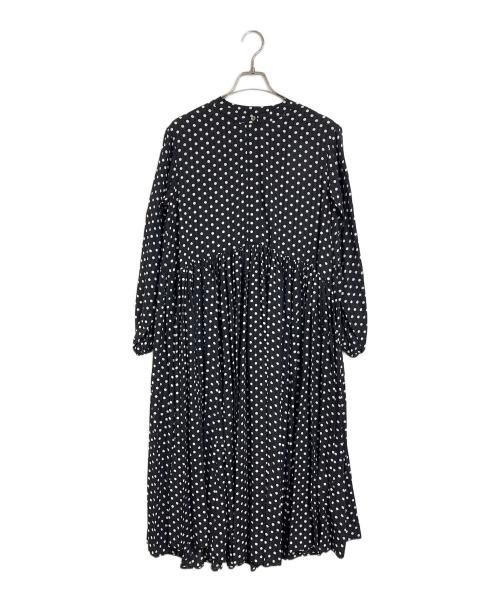 BEARDSLEY（ビアズリー）BEARDSLEY (ビアズリー) ドットギャザーワンピース　長袖ワンピース　ロングワンピース ブラック×ホワイト サイズ:1 未使用品の古着・服飾アイテム