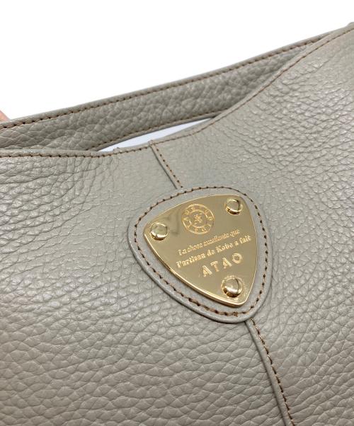 ATAO（アタオ）ATAO (アタオ) chivy チヴィ ショルダーバッグ　レザーバッグ　2WAY グレー サイズ:実寸参照の古着・服飾アイテム