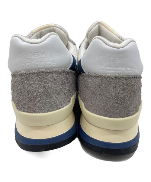 NEW BALANCE（ニューバランス）NEW BALANCE (ニューバランス) 996ローカットスニーカー　90年代 アーカイブ 復刻モデル USA製 グレー サイズ:US10 未使用品の古着・服飾アイテム