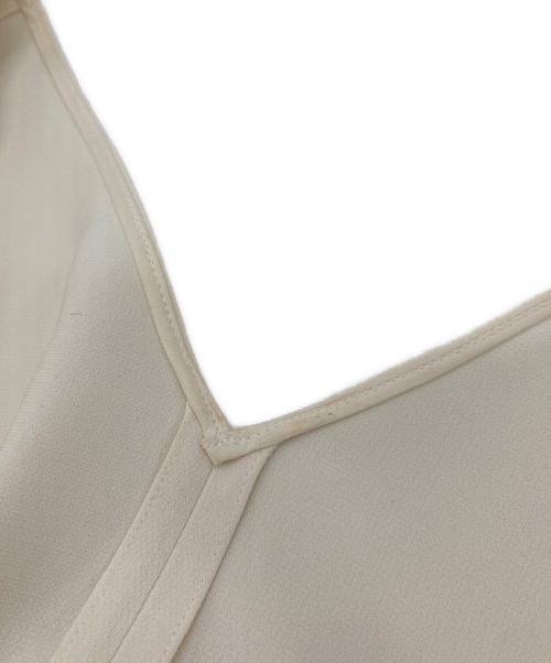 theory（セオリー）theory (セオリー) Vネックブラウス (アイボリー) トリアセテート  ブレスレットスリーブ / ウォッシャブル　Admiral Crepe Round VNK Top アイボリー サイズ:Sの古着・服飾アイテム