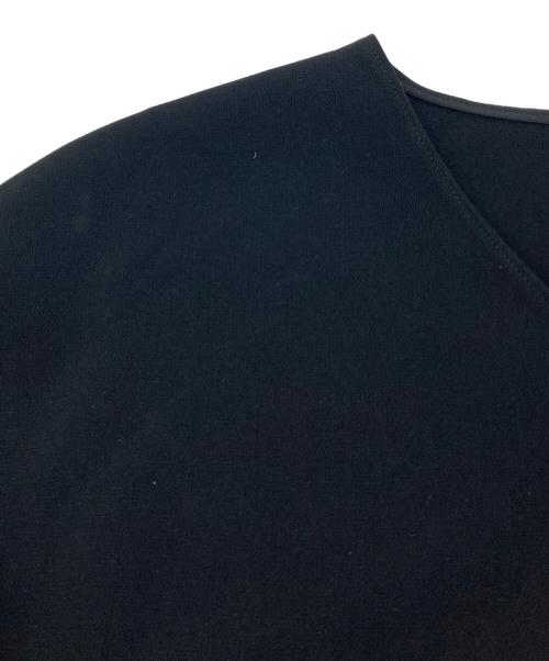 theory（セオリー）theory (セオリー) Vネックブラウス (アイボリー) トリアセテート  ブレスレットスリーブ / ウォッシャブル　Admiral Crepe Round VNK Top ブラック サイズ:P（XS〜S）の古着・服飾アイテム