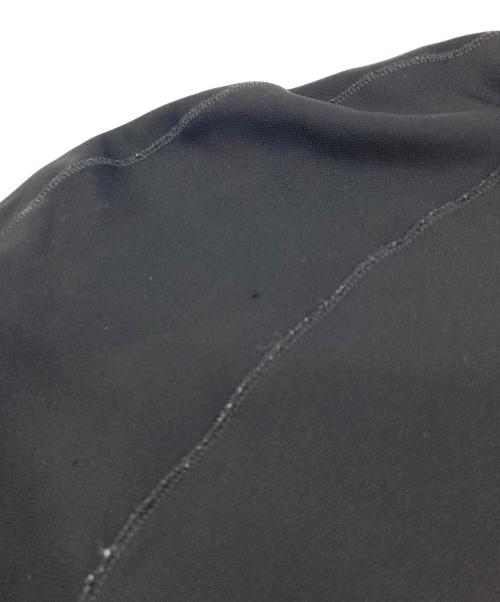 HaaT ISSEY MIYAKE（ハート イッセイ ミヤケ）Haat ISSEY MIYAKE (ハート イッセイ ミヤケ) ストレッチジャケット　ラグランジャケット　イッセイミヤケ ブラック サイズ:2の古着・服飾アイテム