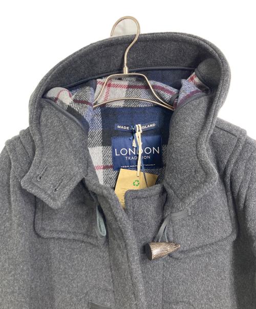 LONDON Tradition（ロンドントラディション）LONDON Tradition (ロンドントラディション) ERICA ダッフルコート　ロングコート　アウター　イギリス製 グレー サイズ:L 未使用品の古着・服飾アイテム