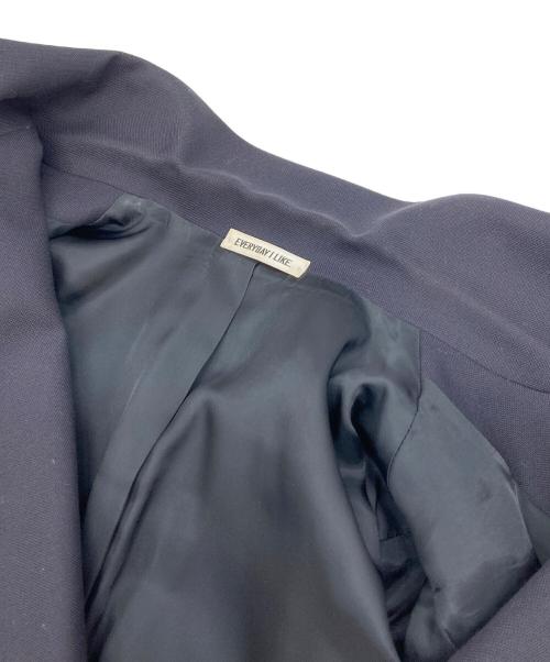 EVERYDAY I LIKE.（エヴリデイ アイ ライク）EVERYDAY I LIKE. (エヴリデイ アイ ライク) DOUBLE ジャケット ダブルブレストジャケット　アウター　ライトアウター　セレモニー　オフィスカジュアル　フォーマル ネイビー サイズ:36の古着・服飾アイテム