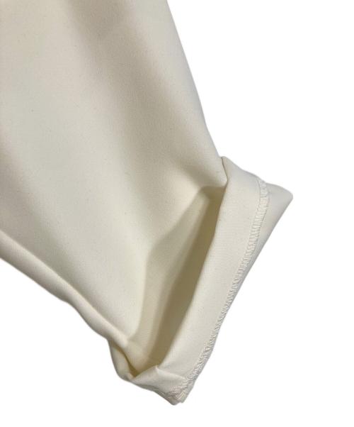 YOKO CHAN（ヨーコチャン）YOKO CHAN (ヨーコチャン) クルーネック フレア ブラウス　長袖ブラウス　オフィスカジュアル　セレモニー　日本製 ホワイト サイズ:38の古着・服飾アイテム